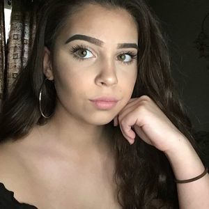 Meet your Posher, Maddie